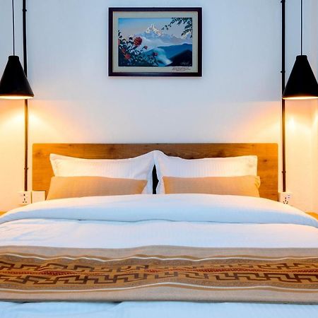 Nexus Inn- The Aparthotel Katmandu Zewnętrze zdjęcie