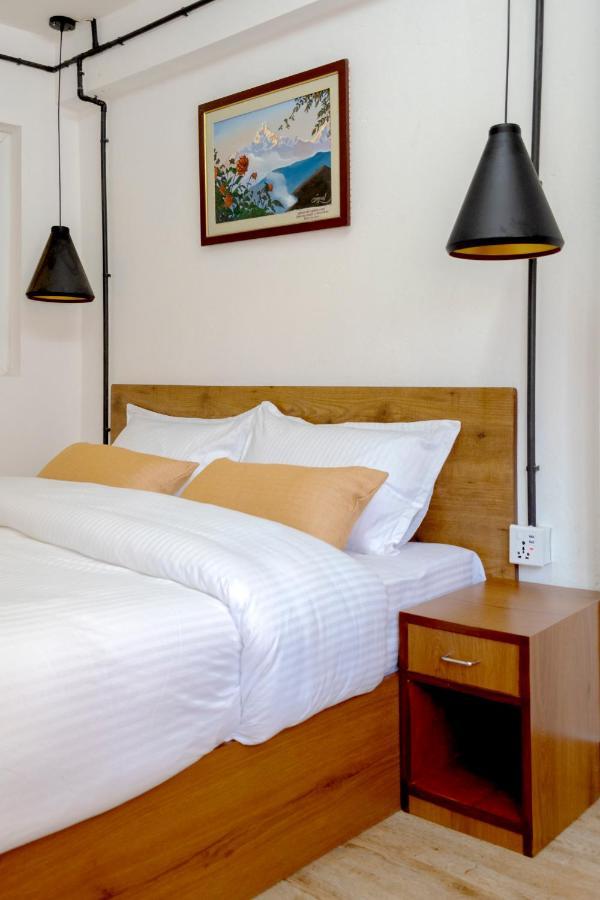 Nexus Inn- The Aparthotel Katmandu Zewnętrze zdjęcie