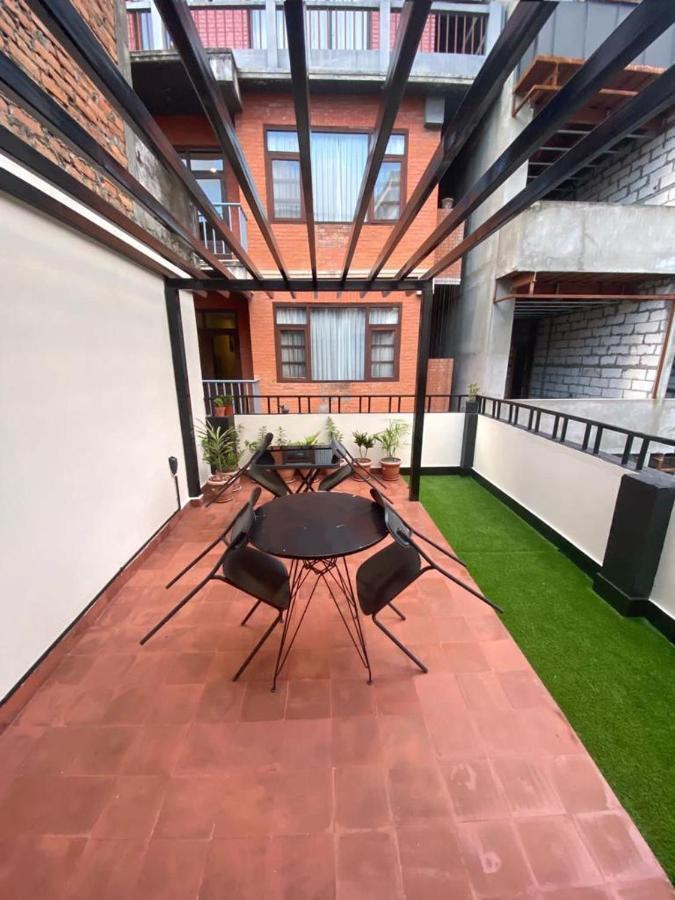 Nexus Inn- The Aparthotel Katmandu Zewnętrze zdjęcie