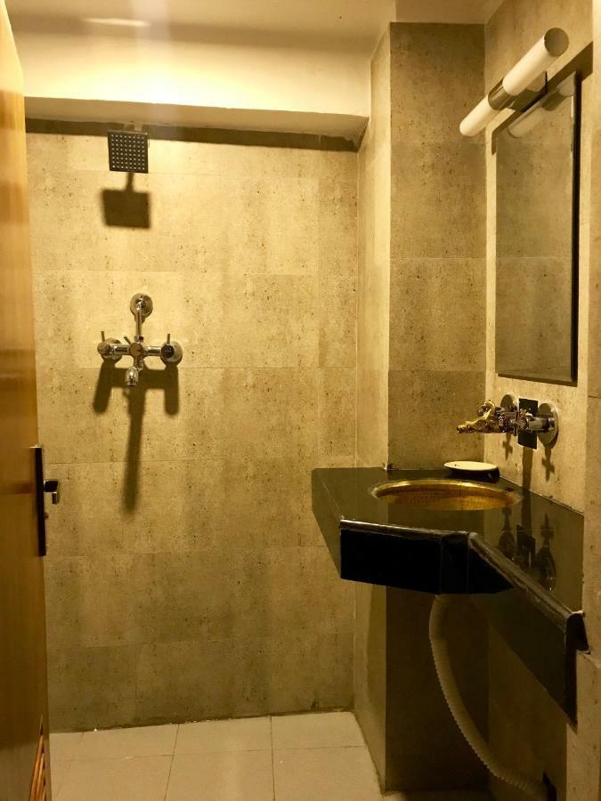 Nexus Inn- The Aparthotel Katmandu Zewnętrze zdjęcie