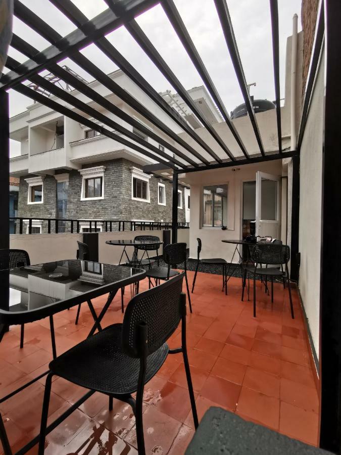 Nexus Inn- The Aparthotel Katmandu Zewnętrze zdjęcie