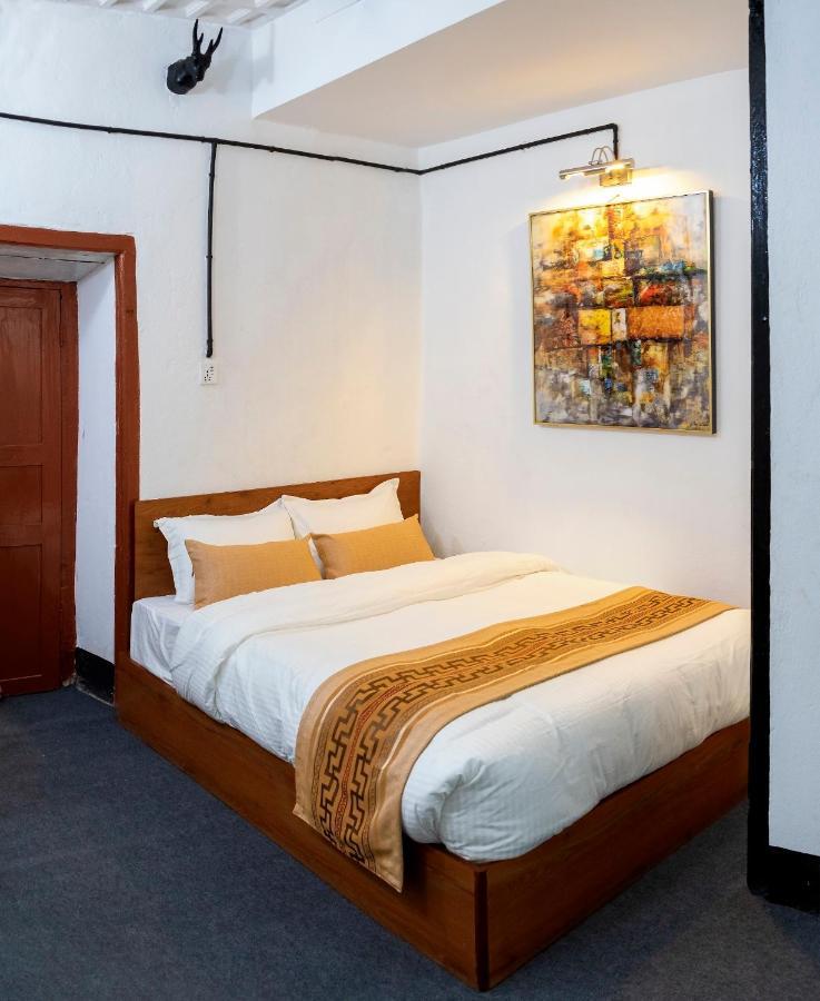 Nexus Inn- The Aparthotel Katmandu Zewnętrze zdjęcie